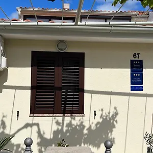Ela I Gabi Alloggio in famiglia